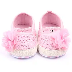 Принцессы с цветочным рисунком для маленьких девочек Knittng крючком пинетки Обувь для новорожденных «ползунок» летние туфли новые