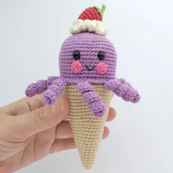 

amigurumi crochet octopus ice Cream