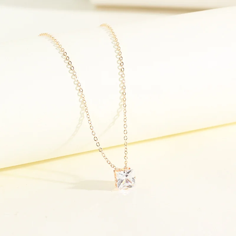 

Shiny Gold Originality Crystal Rhinestone Pendant Necklace for Women Mother's Day Gifts Card Jewelry