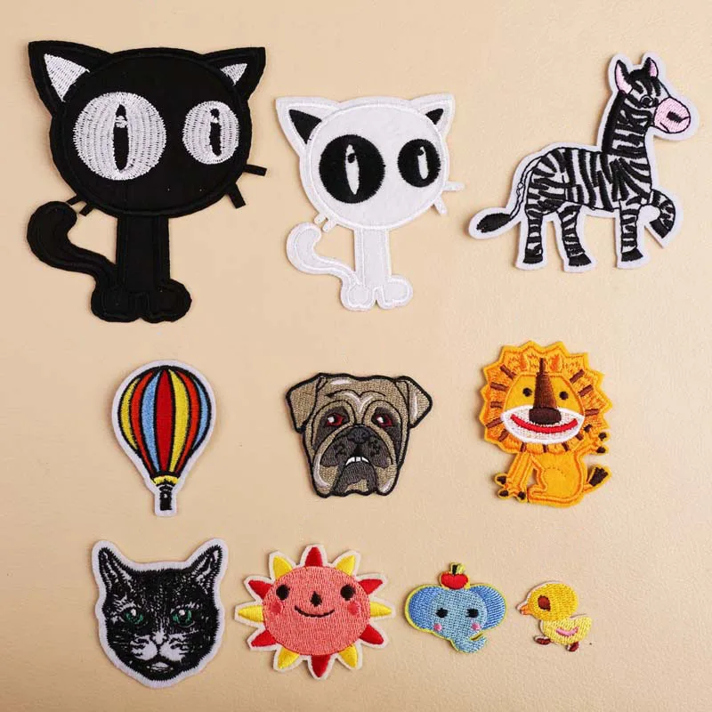 

1Pcs Animal Embroidery Patch Heat Transfers Iron On Sew On Patches for Clothing DIY Clothes Stickers Decorative Appliques 47252