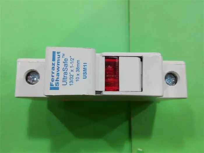 5 шт., USM1I Тип предохранителя, база 10X38, Франция, новинка, 32A690V с подсветкой