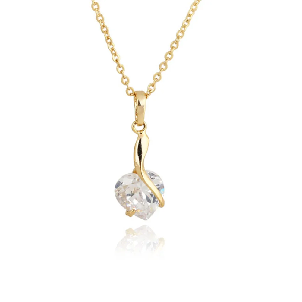 Gold Heart Shaped Zircon Pendant Necklace (Golden)in Pendant Necklaces