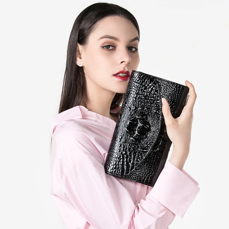 2018 Hot Luxury Classical Black Chains Women Bag Brand