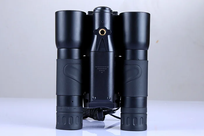 

Super binocular camera Linear field of view(@ 1000YDS) 96m/1000m Binoculars 720P Telescopes binoculars with digital camera