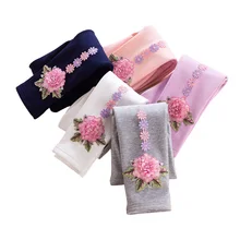 Леггинсы для девочек; детская одежда для девочек; сезон осень-зима; хлопковые леггинсы утепленные детские облегающие брюки для девочек с эластичной резинкой на талии и цветочным принтом; DQ722