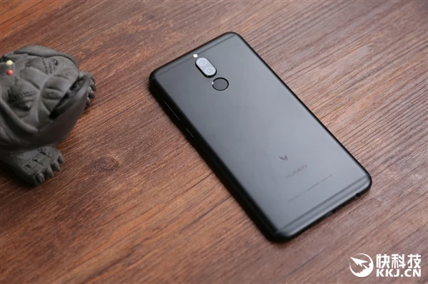 Глобальная версия HuaWei mate 10 Lite 4G LTE мобильный телефон Kirin 659 Octa Core Android 7,0 5," 2160*1080 4 Гб ram 64 Гб rom 4 камеры