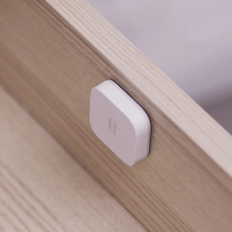 Xiaomi Aqara Smart Motion sensor International Edition работа с шлюзом подключение с приложением mihome может быть вызвана ударным наклоном падение