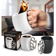 Neuheit Design Faust Tasse Brass Knuckle Duster Griff Tasse Kaffee Milch Keramiktasse Kreative Schale TB Verkauf