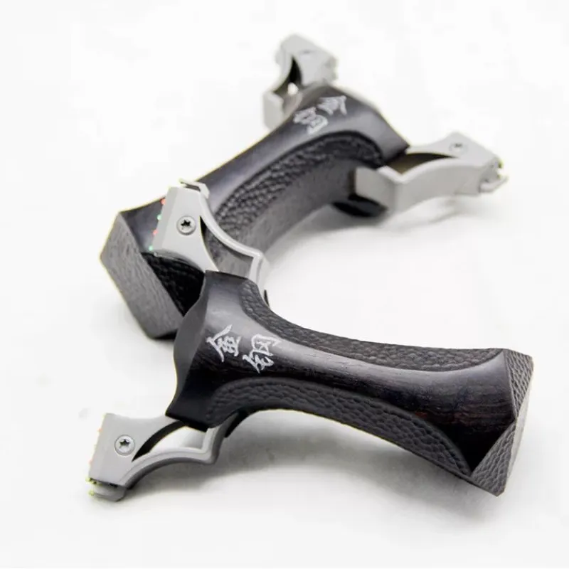 

Titanium Stainless Steel Quick-pressure Slingshot with Flat Rubber Band Optical Fiber Sight for Hunting Shooting