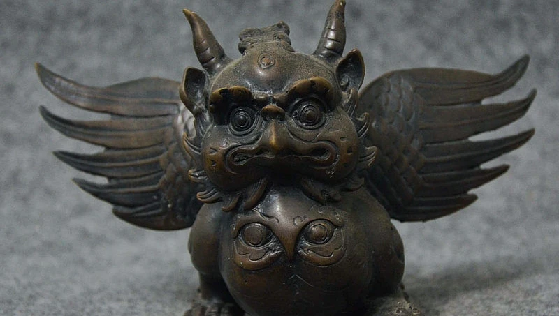 

7" Old Chinese Buddhism Bronze Redpoll Winged Garuda Bird Eagle Buddha Statue