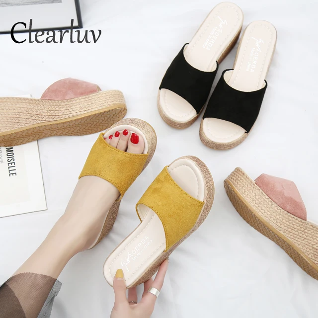 

2019 new muffin thick bottom fish mouth sandals fashion wear beach slope with 7cm slippers wild comfortable Roman slippers C1585