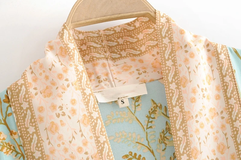 11028296184_1139178779