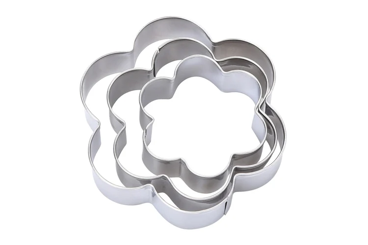 Flower shape cookie mould