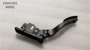 SAVANINI アルミ合金足ペダルメタルフットペダルペダルアルミ合金ペダル車のカーペットペダルフィットすべての車