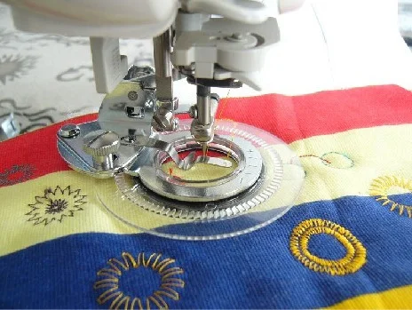 

Home-sewing machine embroidery foot circular disc pattern presser wins brothers 3700L FANCY FLOWER STICH LOW SHANK
