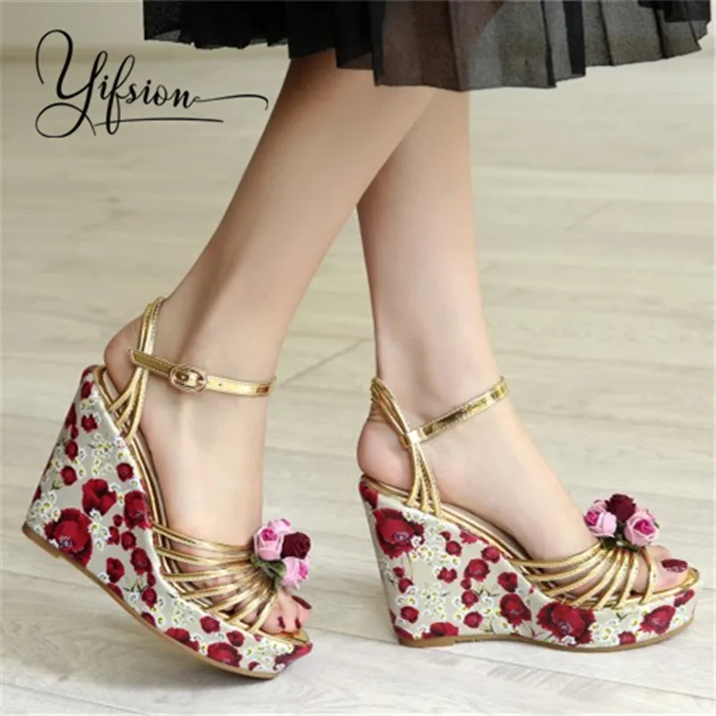

YIFSION New Fashion Gold Genuine Leather Women Summer Sandals Sexy Open Toe Flowers Buckle Women Platform Sandals Shoes Woman