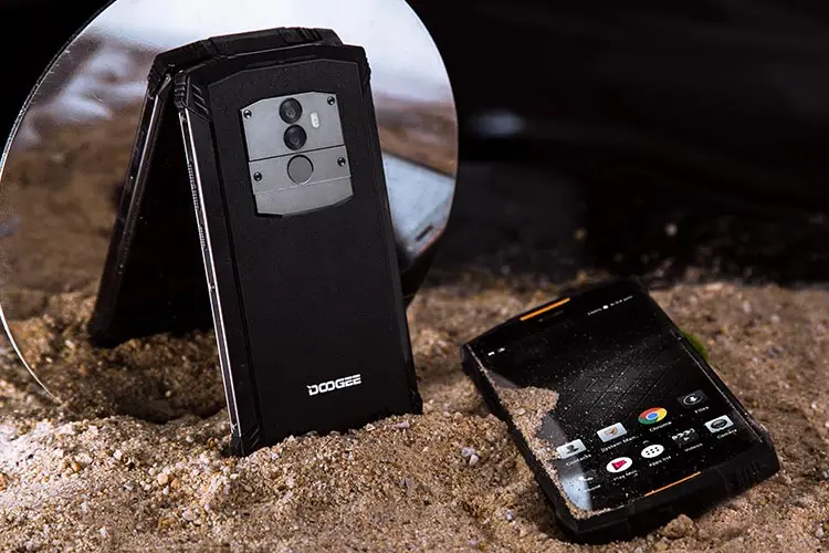 DOOGEE S55 6GB RAM 64GB ROM MTK6750T 1.5GHz Octa Core 5.5 Inch IPS Corning Gorilla Glass 3 Screen IP68 Waterproof Dual Camera Android 8.0 4G LTE Smartphone