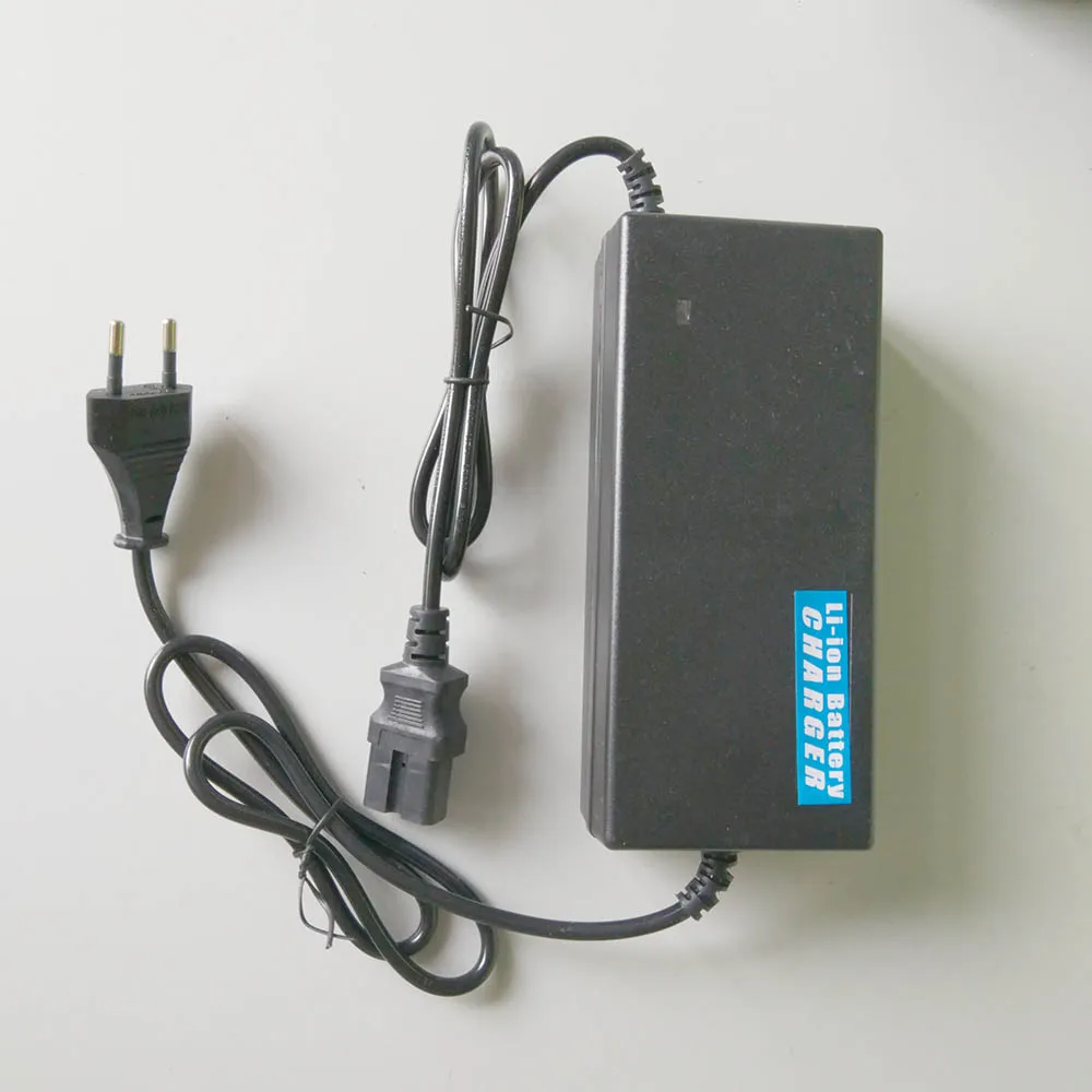 

Harley 60 Volt Electric Scooter Battery Charger 2A