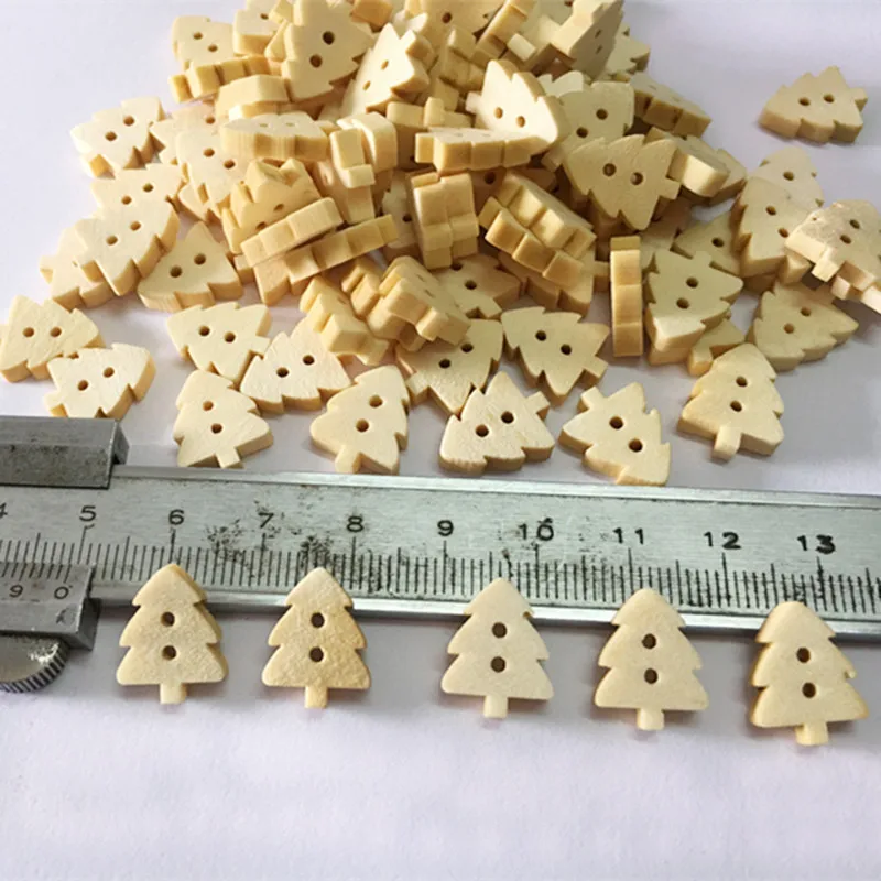 100pcs 11*14mm Christmas Tree Decorative Wooden Buttons Sewing Seam