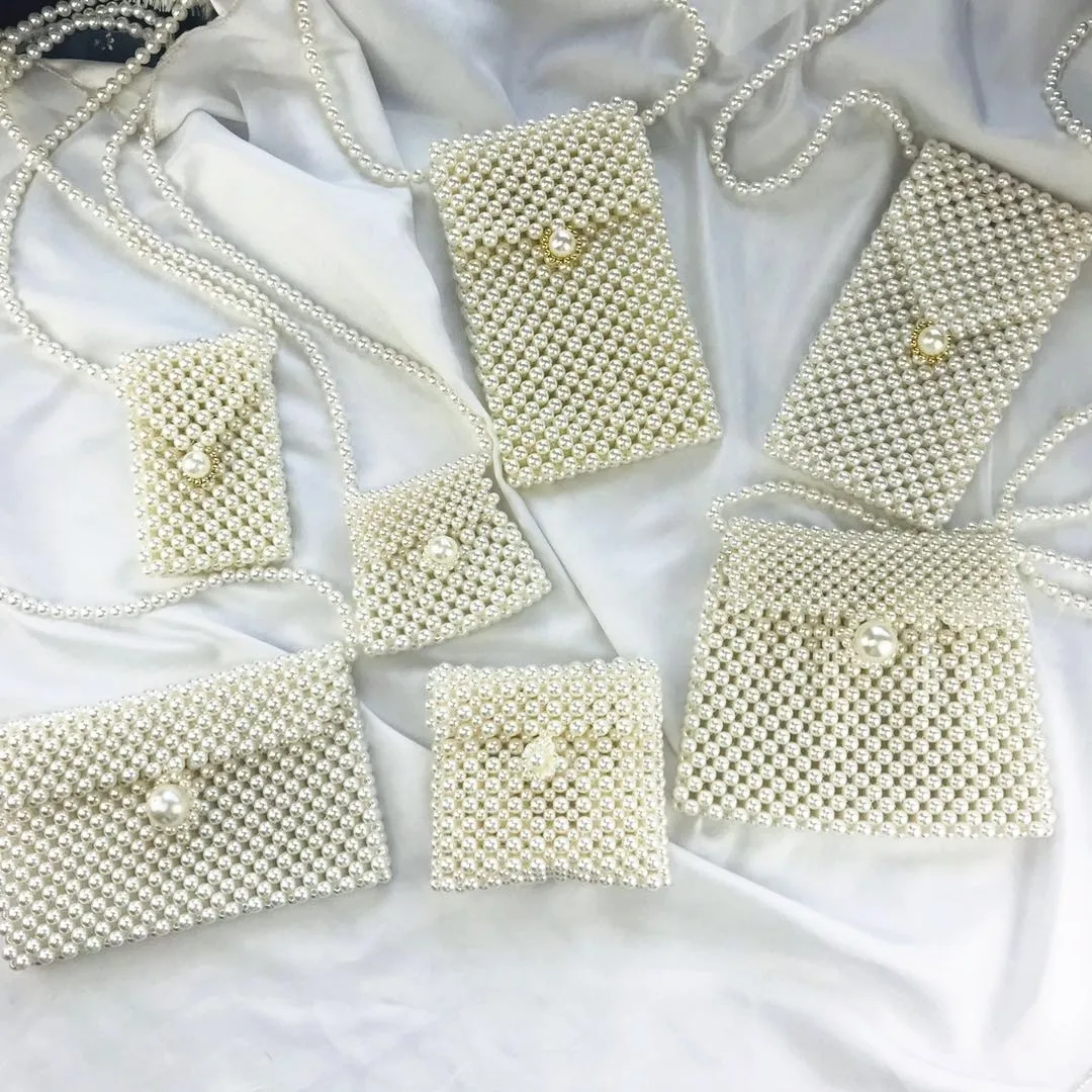 

Luxury Handmade Women's Pearl Bag Beaded Shoulder Messenger Bag Mini Crossbody Bags for Women Coin Purse Chic Clutch Handbags