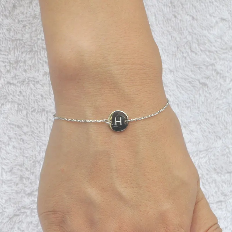 Женский браслет AOLOSHOW Серебристый из нержавеющей стали с цепочкой и диском буквой