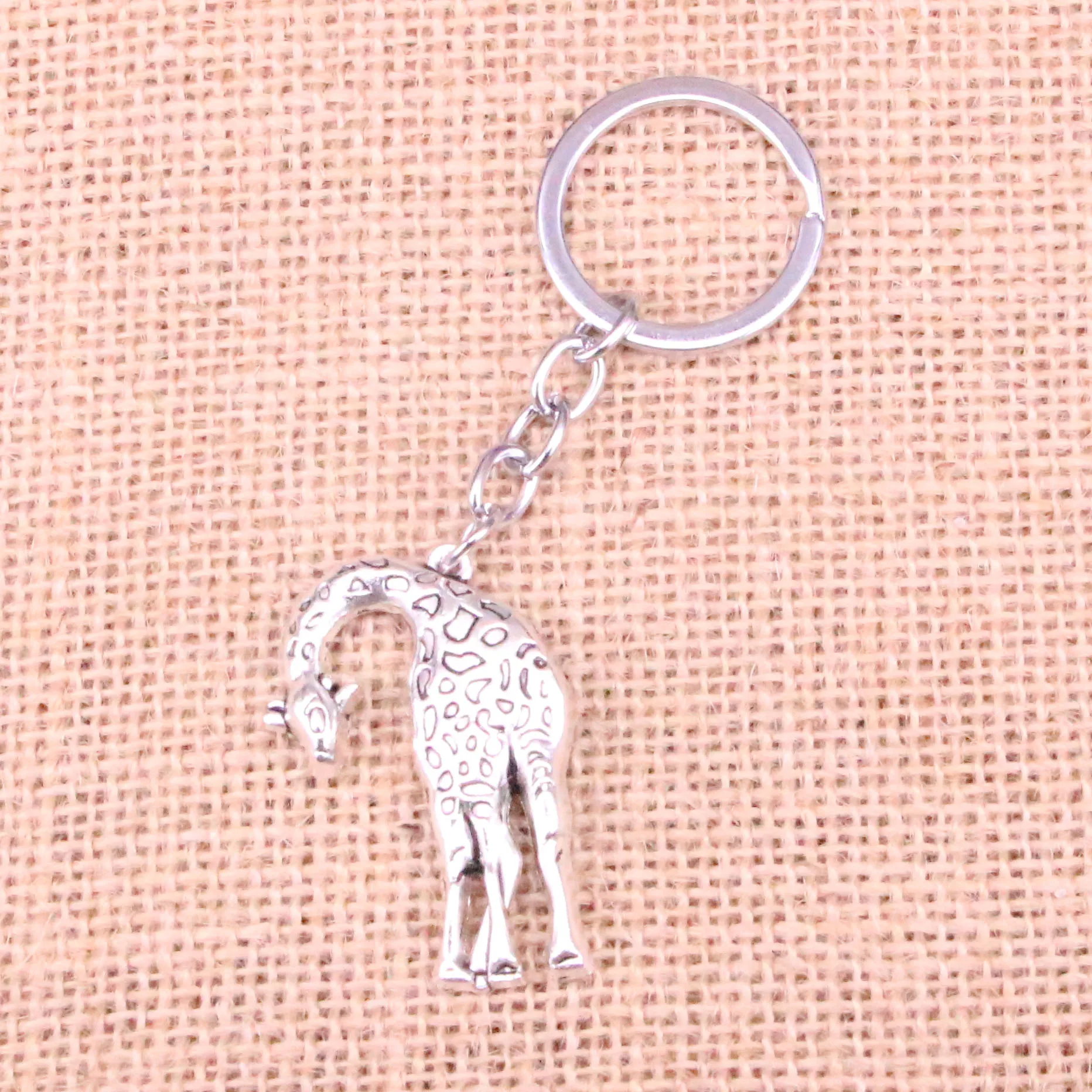 Hot Sale giraffe Keychain for Lovers Alloy Fashion Trinket Ring For Car