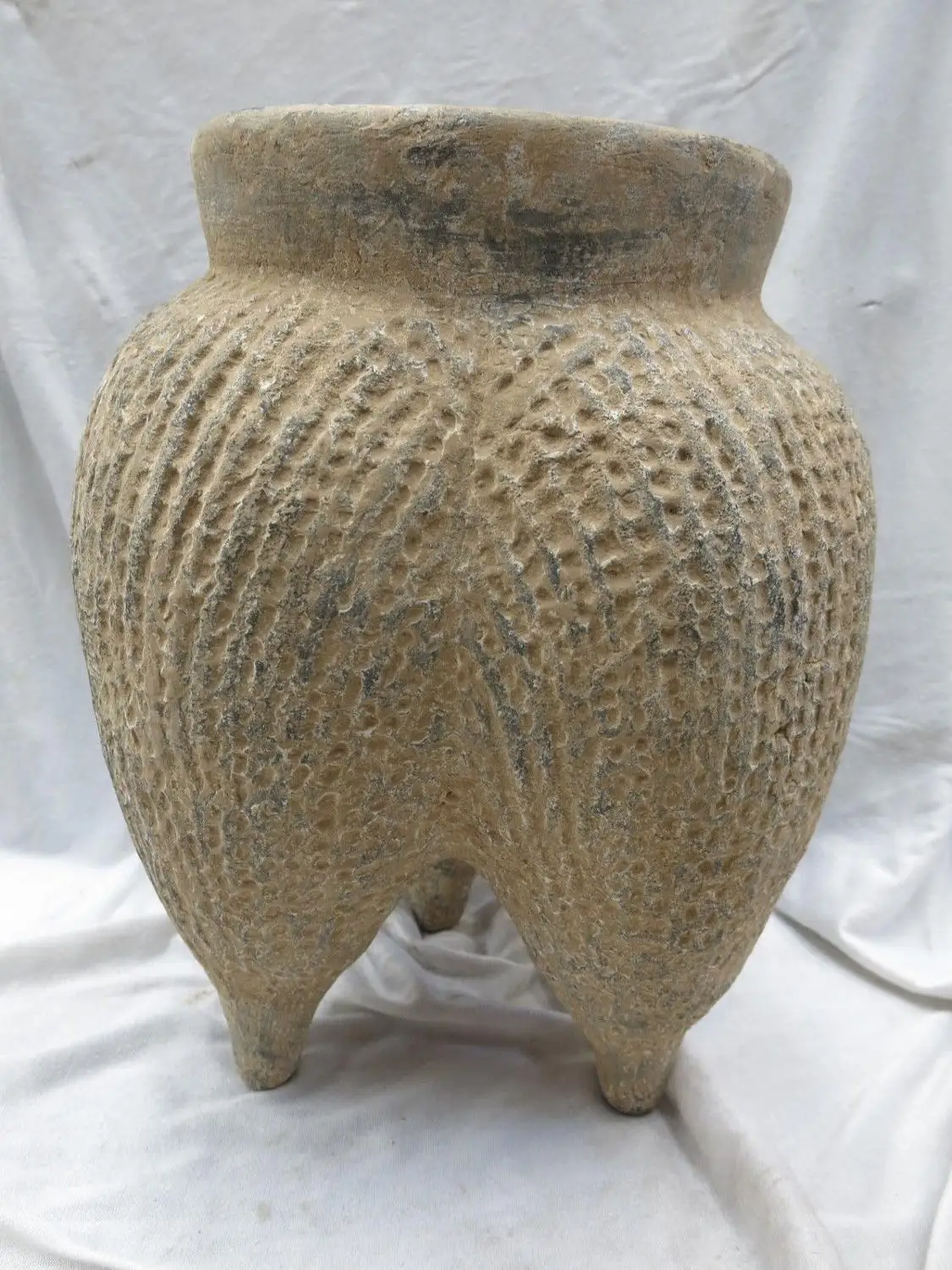 Three Legged Vase Three Legged Vase
