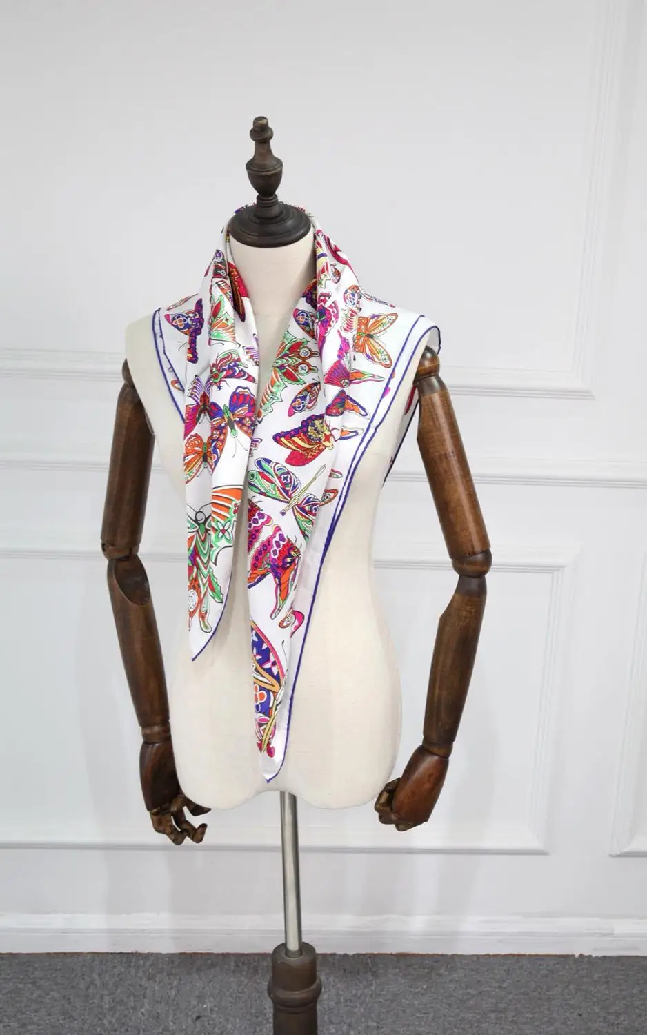 

2019 new arrival spring autumn colorful twill 100% pure silk scarf 90*90 cm square shawl wrap for women lady free shipping