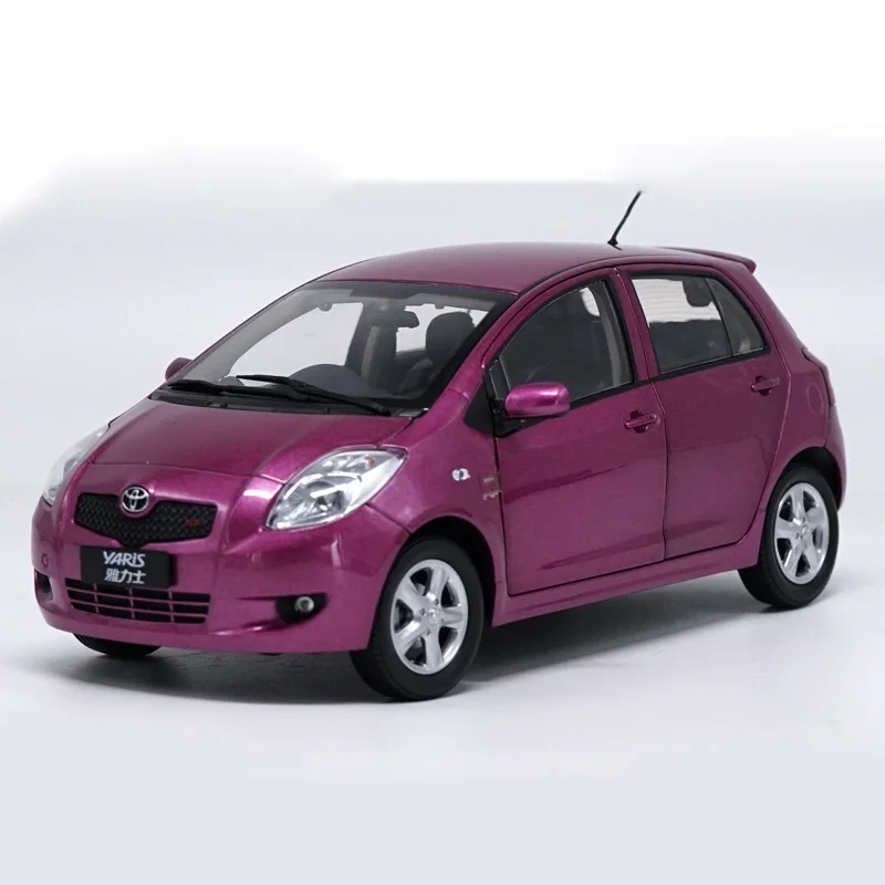 diecast wheel 118 Alloy Pull Back Toy TOYOTA YARIS Car Model Of