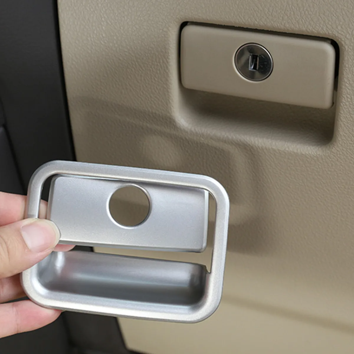 

Dashboard Toolbox Handle Cover for Toyota Land Cruiser Prado 150 FJ150 2010 2011 2012 2013 2014 2015 2016 2017 2018 2019