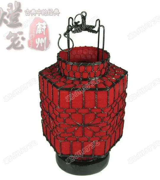 

Red hexagonal classical lantern,Iron Palace lantern,Handmade lantern