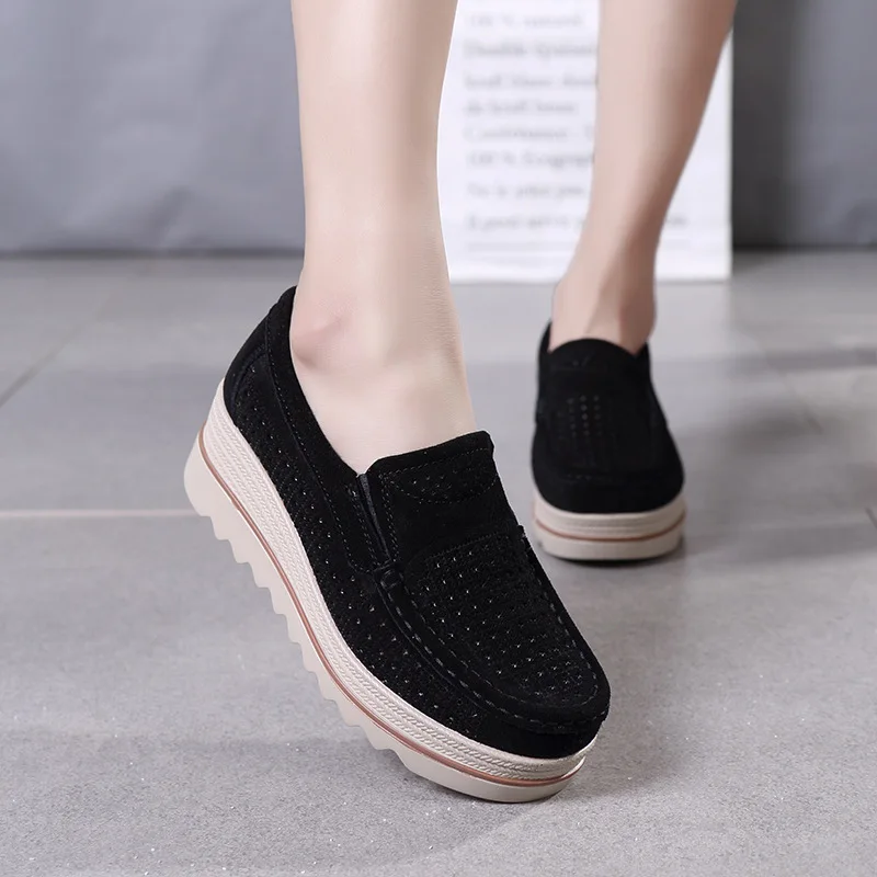 Spring Women flats shoes platform sneakers slip on flat hollow ladies loafers leather casual shoes women creepers Moccasins - Цвет: Черный