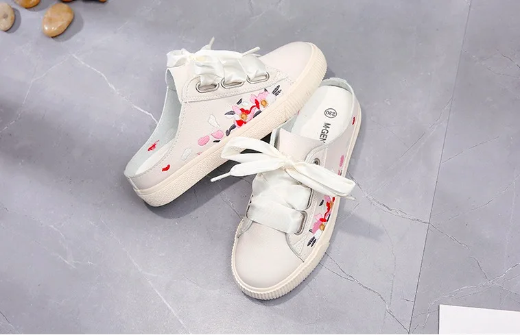 Women Casual Shoes Nice Autumn Summer Microfiber Shoes Woman Platform Fashion Embroidery Breathable Half slipper Women Sneakers 4
