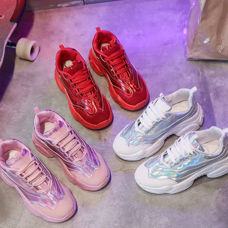 Женские кроссовки с лазерным блеском; модная женская обувь на платформе; Розовая Вулканизированная Обувь На Шнуровке; женские кроссовки; обувь для папы