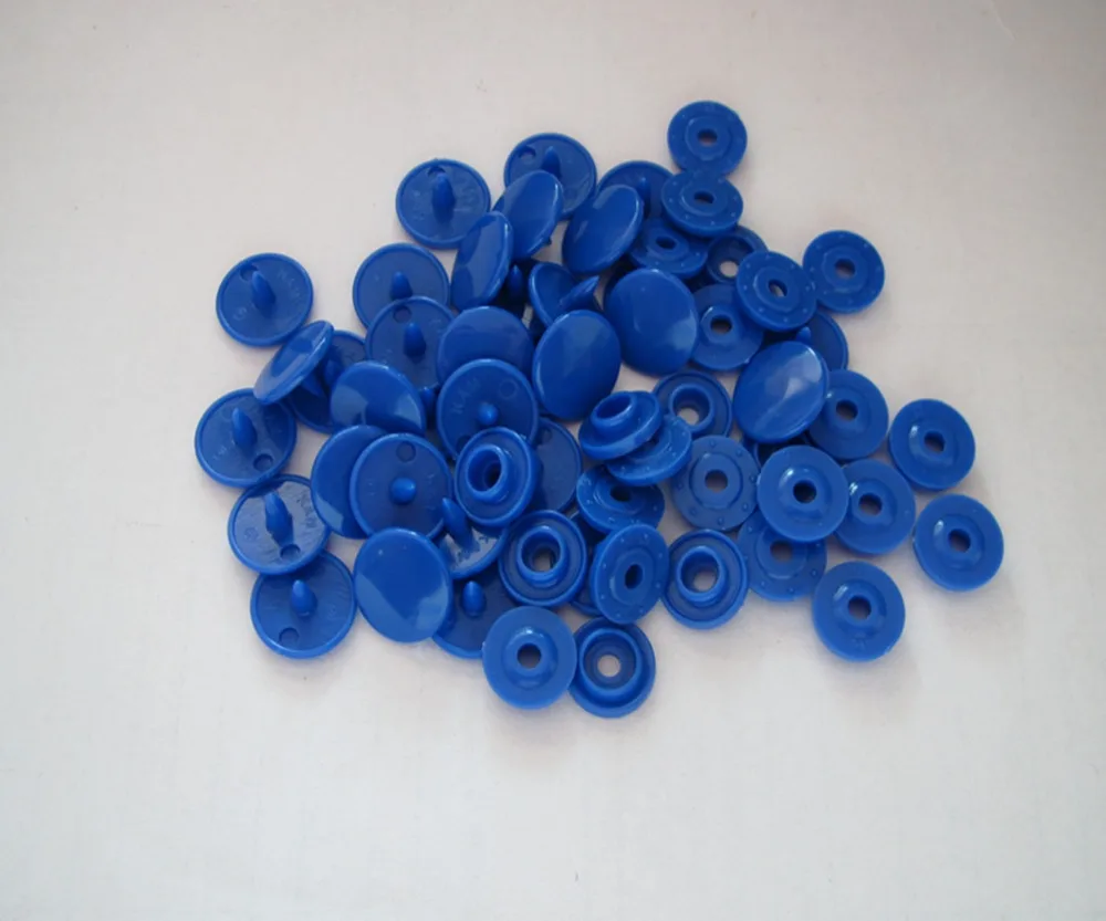 

Free shipping 20 sets T3(10.7mm) KAM B16 Royal Blue color snap button for sewing baby color plastic fastener snap button