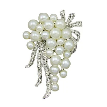 

2.2" Vintage Style Rhodium Silver Plated Cream Pearl and Crystal Diamante Large Bridal Brooch