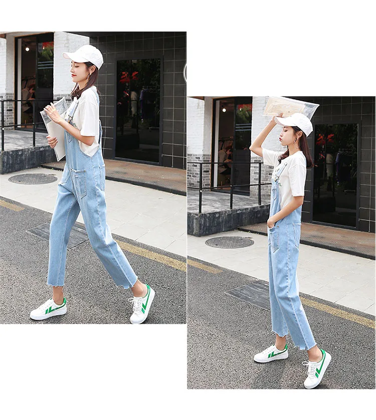 Stylish suspender jeans. College style, casual denim pants. (35)