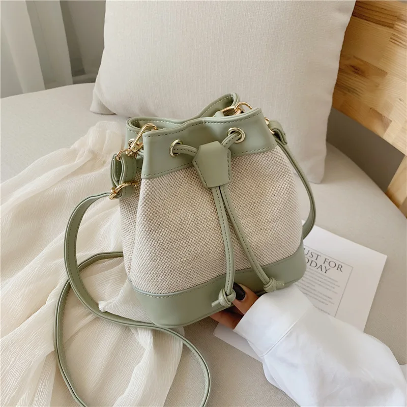 

Senior sense handbag summer small fresh 2019 new tide bucket slung woven bag wild shoulder bag