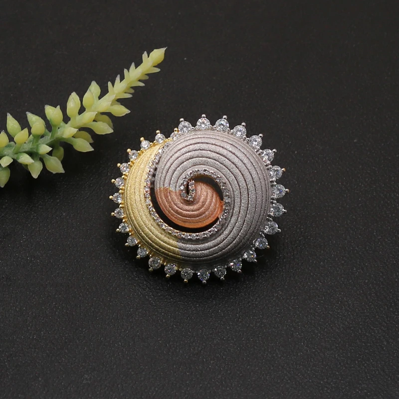 

Lanyika Fashion Jewelry Trendy Abstract Geometry Circle Sun Brooch Pin for Engagement Wedding Micro Paved Zircon Popular Gifts