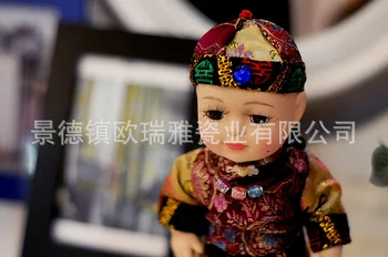 

[Added] New simulation ceramic doll dress Palace of the Qing Dynasty antique ceramic figures Decoration figures Decoration