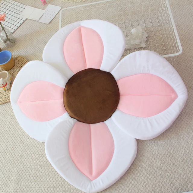 Four Petals Pattern Baby Blooming Bath Flower Bathtub Mat Bath Cushion