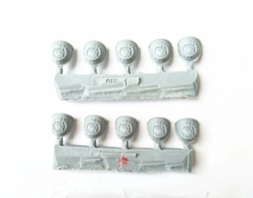 

World Eaters MKIV Shoulder Pads