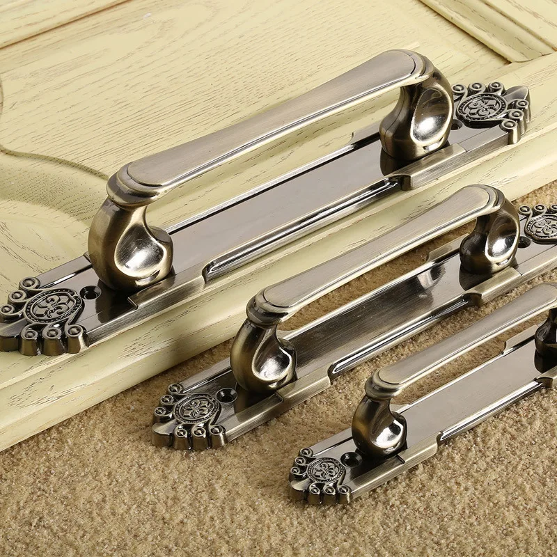 European Vintage Bronze Metal Door Handles 3 Types For Home Accessories