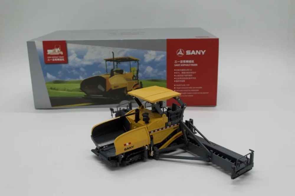 Игрушечная модель из сплава в подарок асфальтоукладчик масштабе 1:50 Инженерная