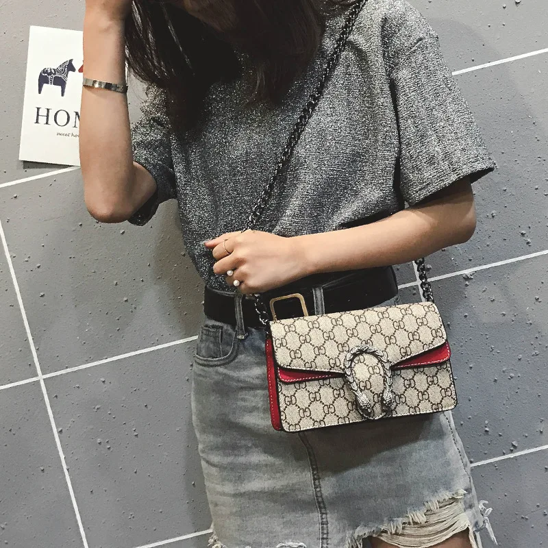 High quality luxury lady bag 2019 New Retro PU lock lady Single Shoulder Bag Fashion printing chain oblique Bag