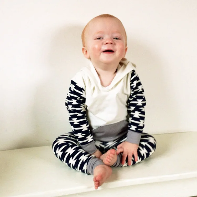 New Fashion Spring Autumn Newbron Baby Boy Girls Clothing Set Long