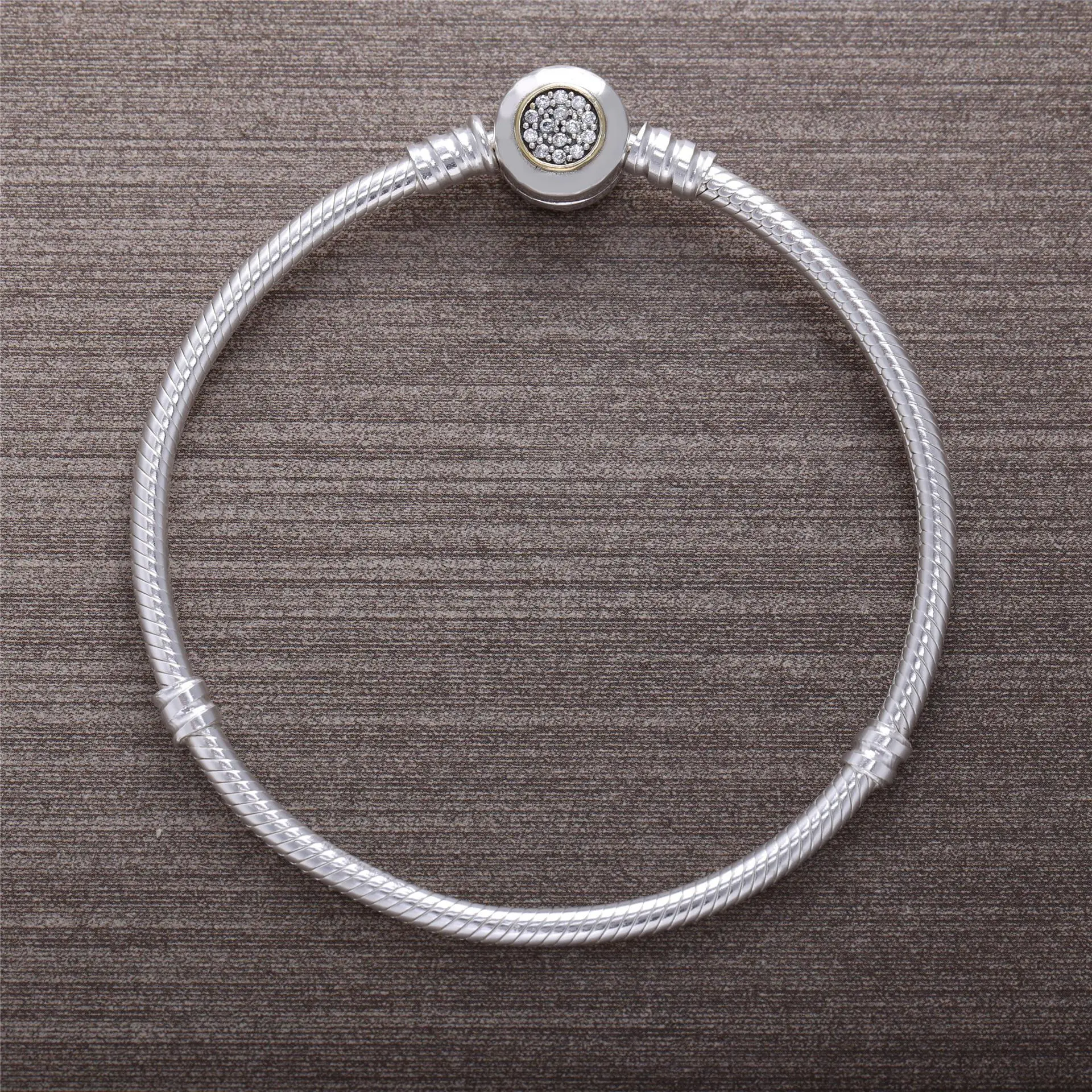 Authentic 925 Sterling Silver Pandora Bracelet MOMEMTS Two-Tone Signature Snake Chain Bracelet & Bangle Fit Bead Charm Jewelry Fashion Jewelry