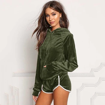 

Sexy Women Winter Velvet Suit 2 Piece Tracksuit Set Harajuku Hoodies Sweatshirts Women Top And Shorts
