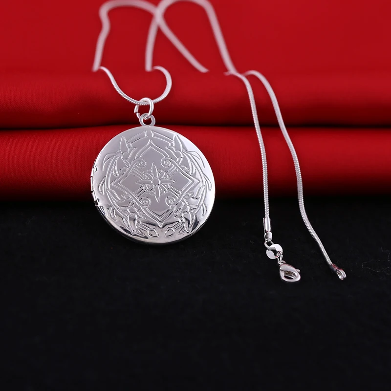 Valentine Lover Gift Heart Love Carved Charm Print Photo Frames Can Open Locket Heart Pendants Necklaces