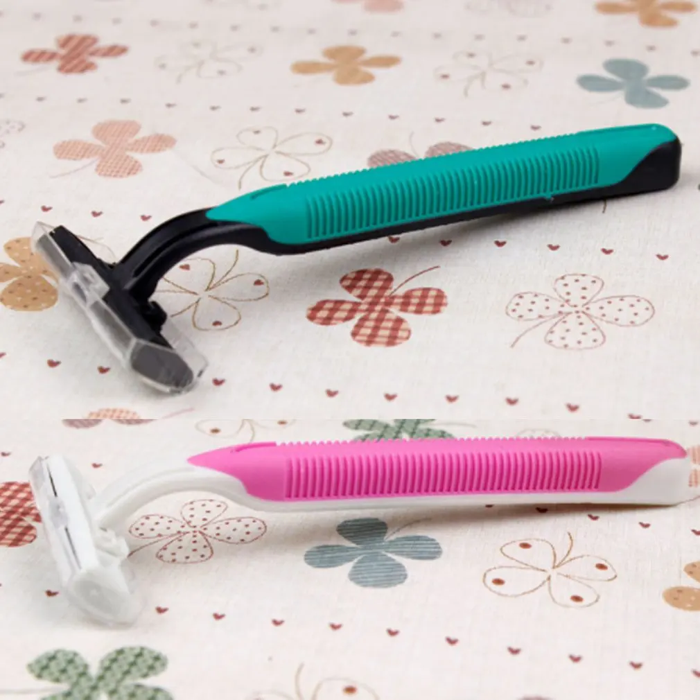 

4pcs Women Shaver 3 Layer Blades and 1pc Razor machine Lady Razor